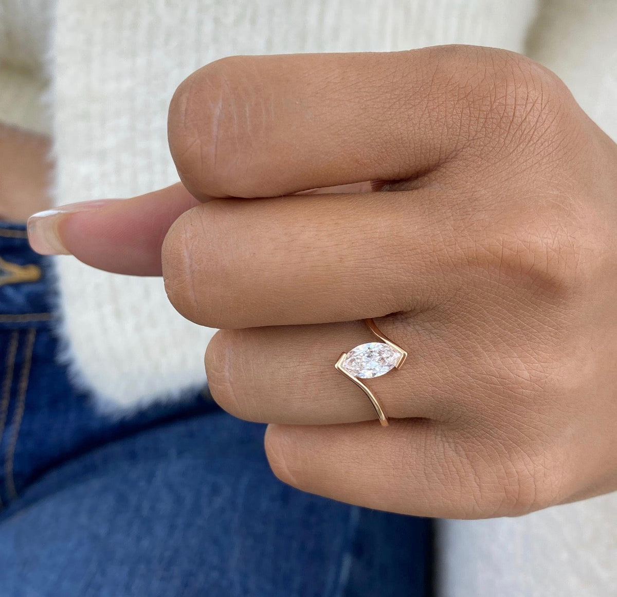 1.00ct Marquise Vertical Capture Ring