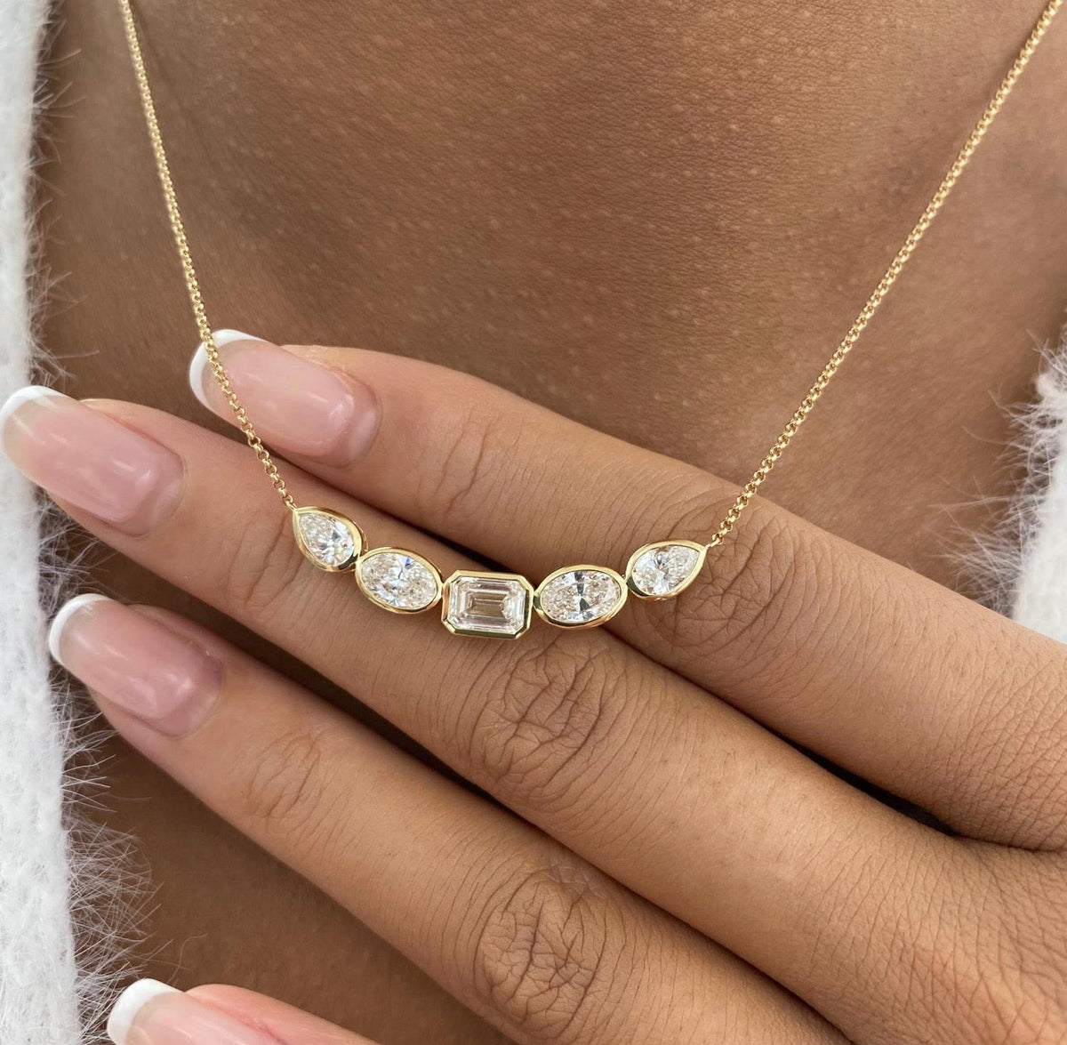 2.50ct Mixed Cut Diamond Bar Necklace