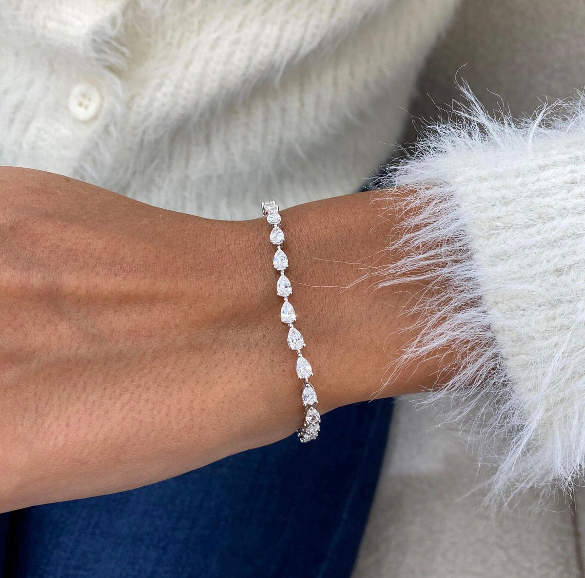 Pear East West Set Tennis Bracelet