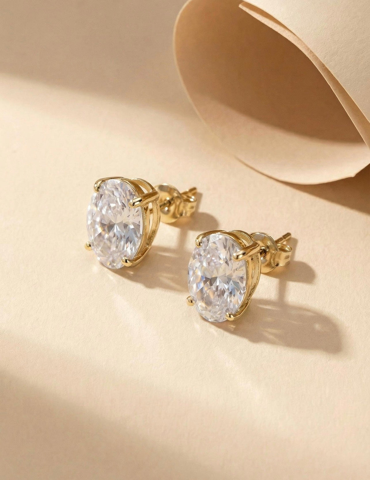 Oval Cut 4-Prong Set Studs