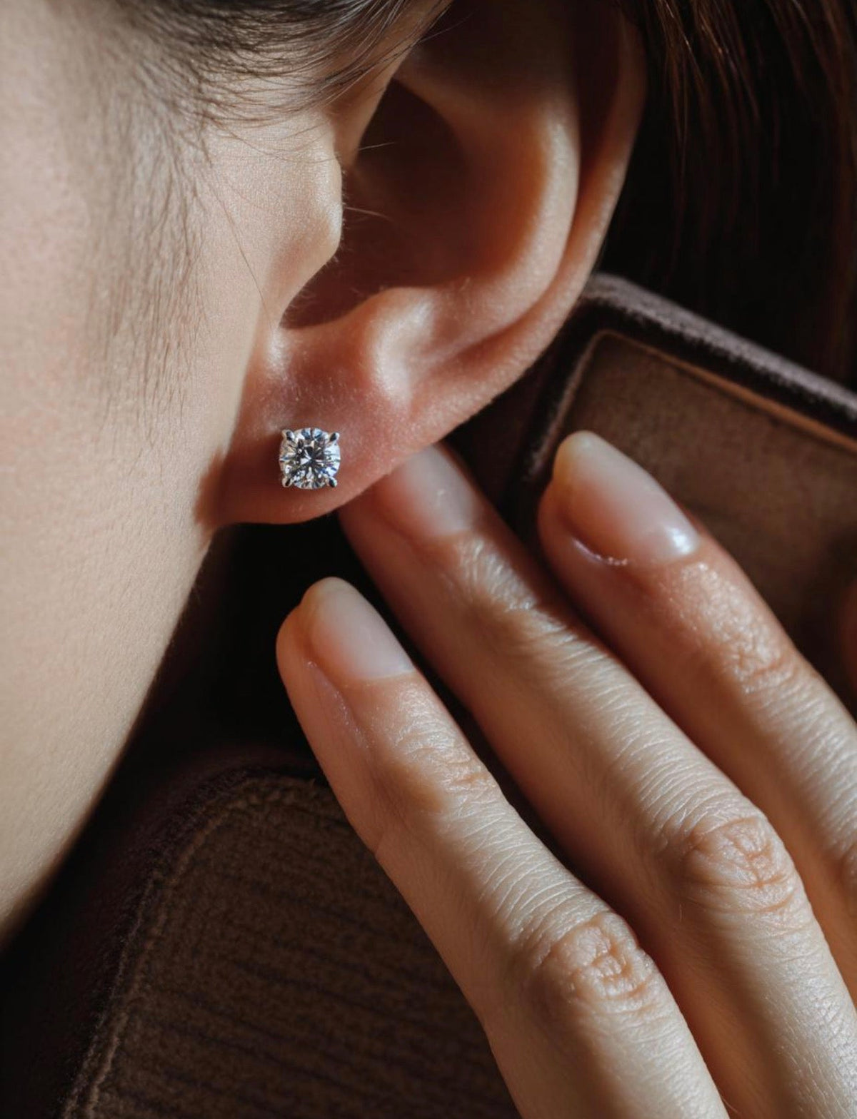 Round Cut 4-Prong Set Studs