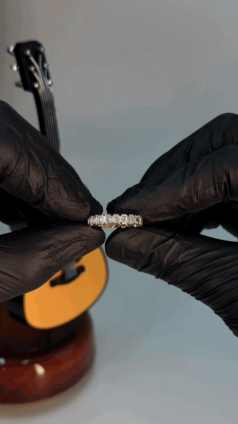 Diamond Ring -Emerald Diamond