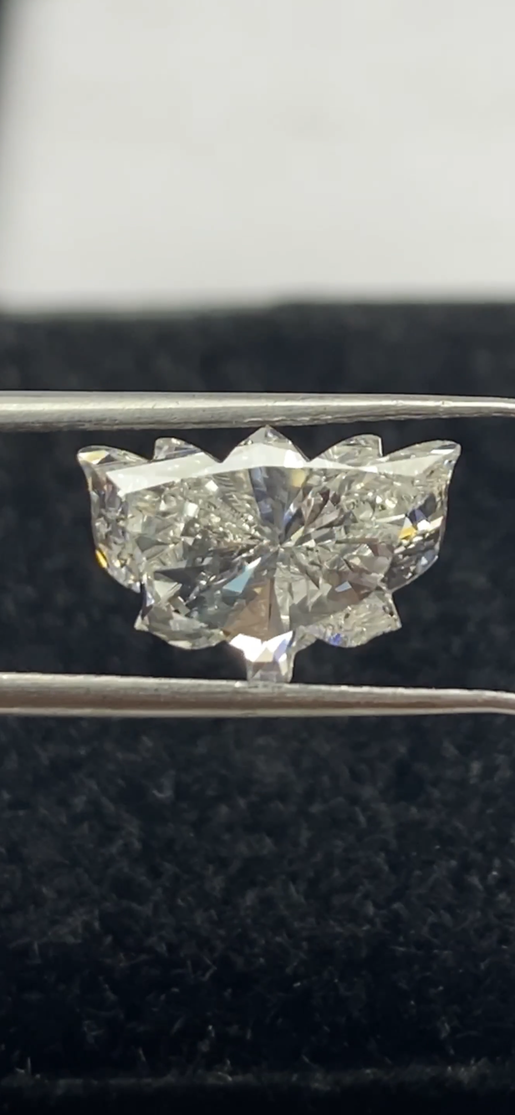 Lotus  Shape  Diamond