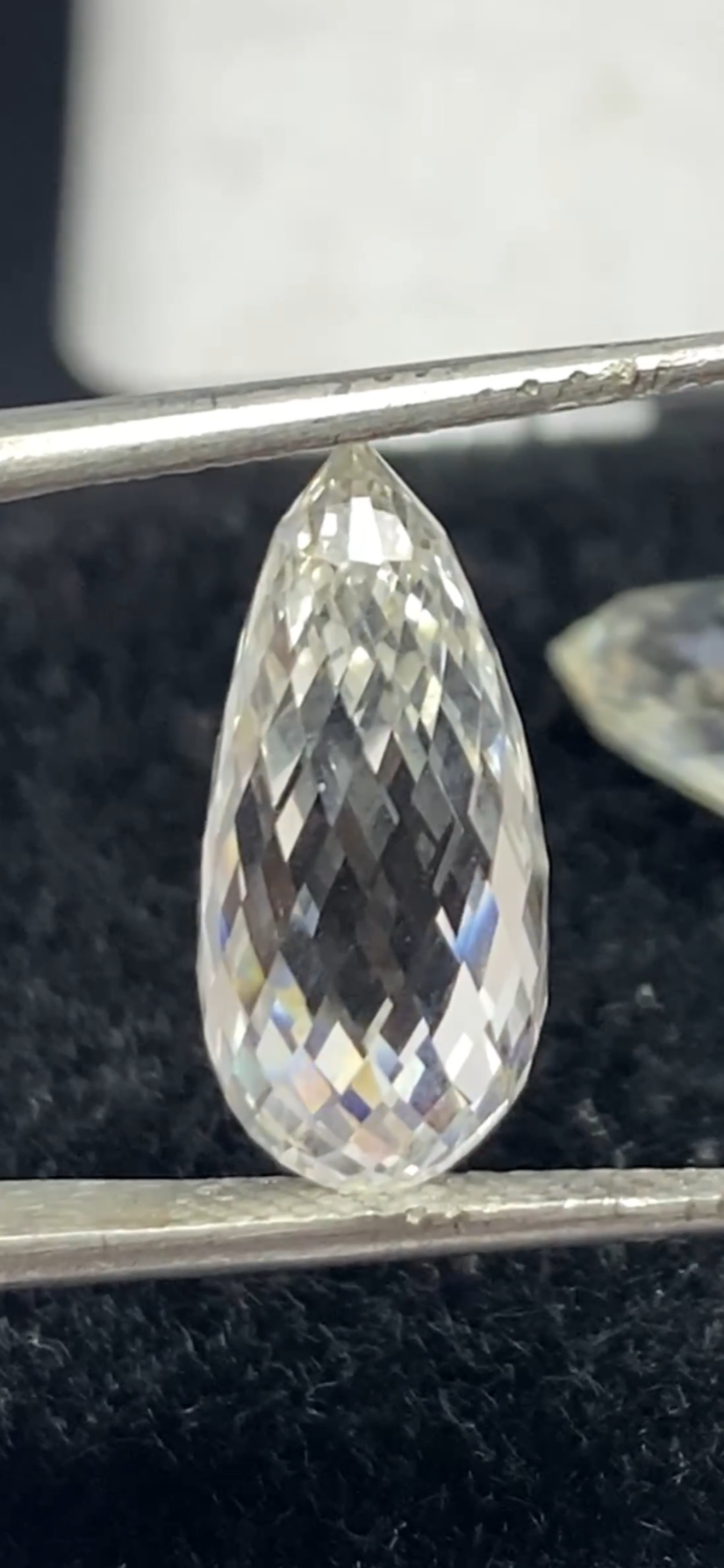 Briolette Shape  (Goswal)
