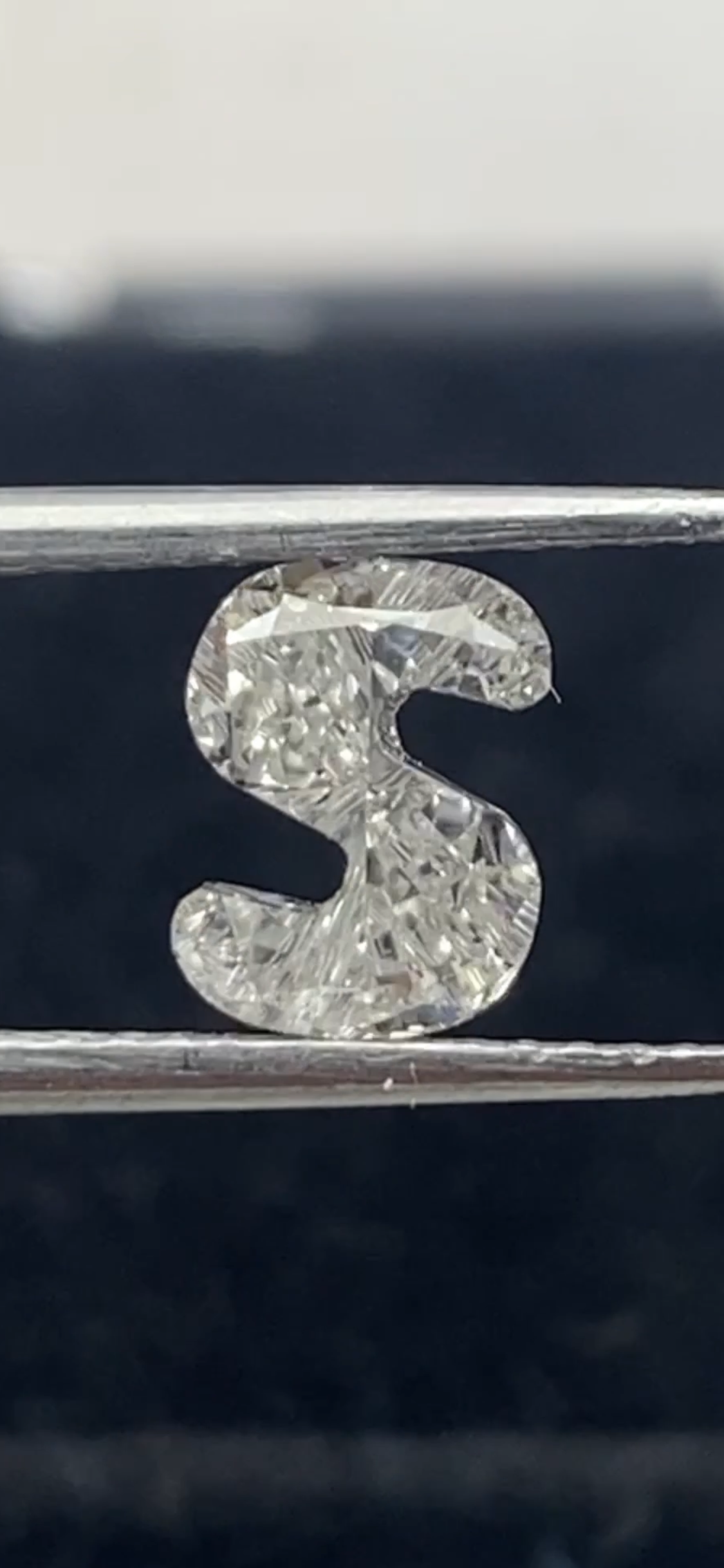 S SHAP DIAMOND