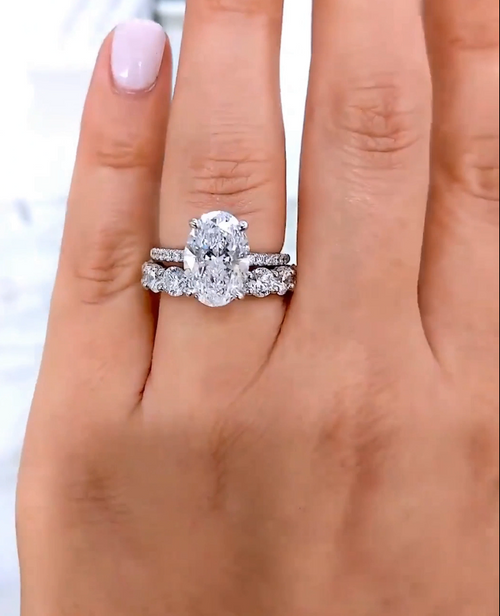 Diamond Ring - OVAL
