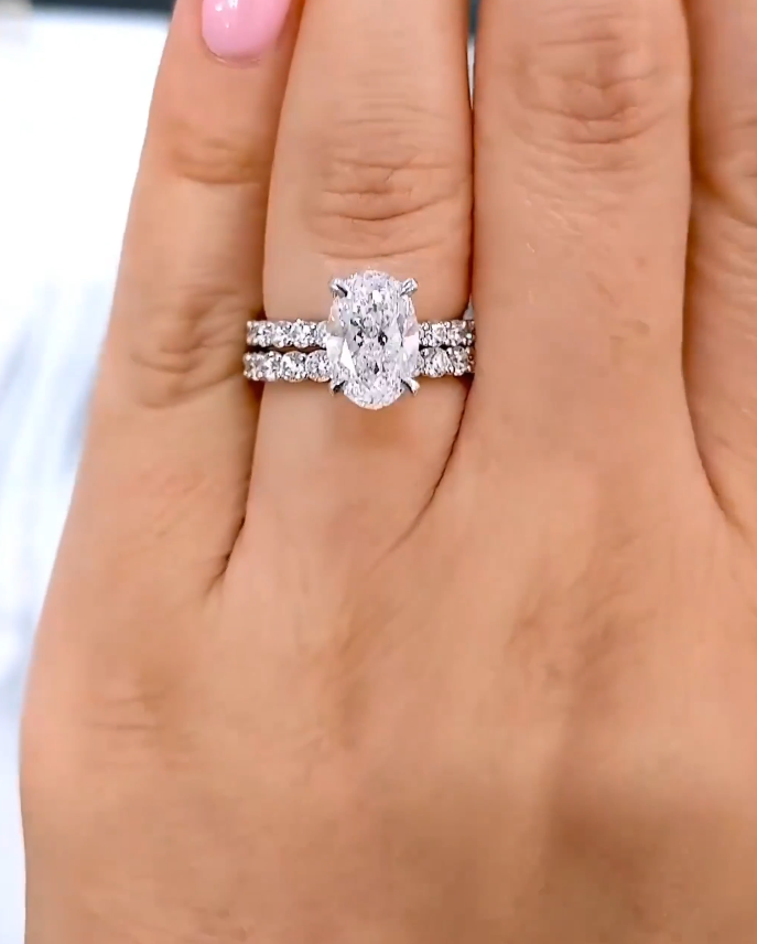 Diamond Ring -OVAL