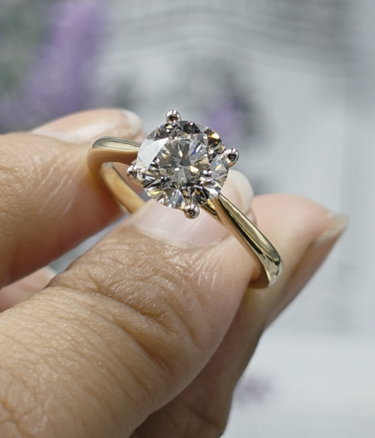 Diamond Ring - Single