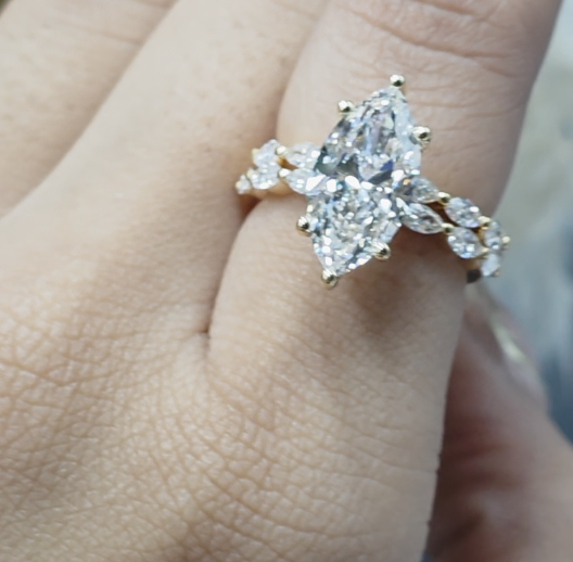 Diamond Ring -Marquise