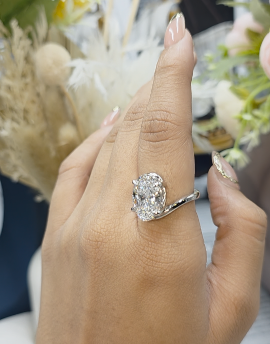Diamond Ring -OVAL