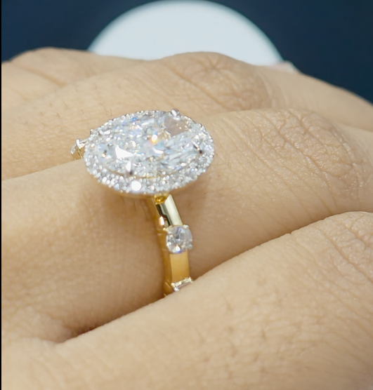 Diamond Ring -OVAL