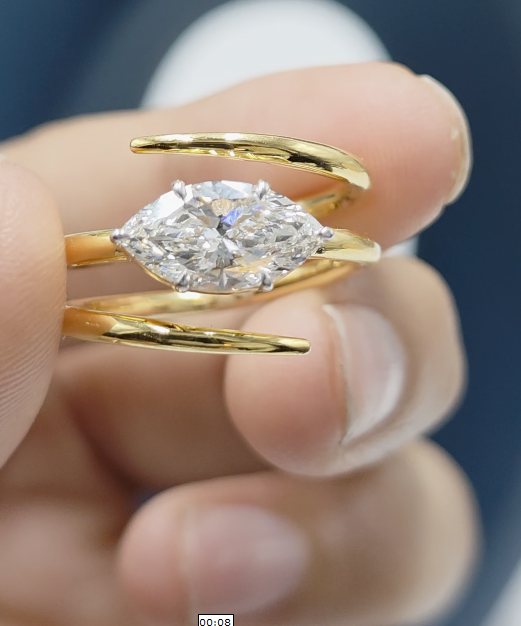 Diamond Ring -Marquise