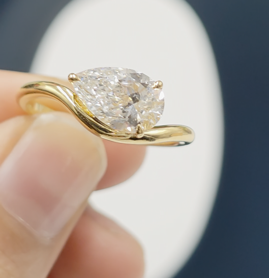 Diamond Ring -Pear