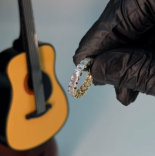Diamond Ring -Emerald Diamond