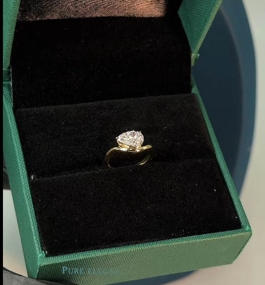 Diamond Ring -Pear