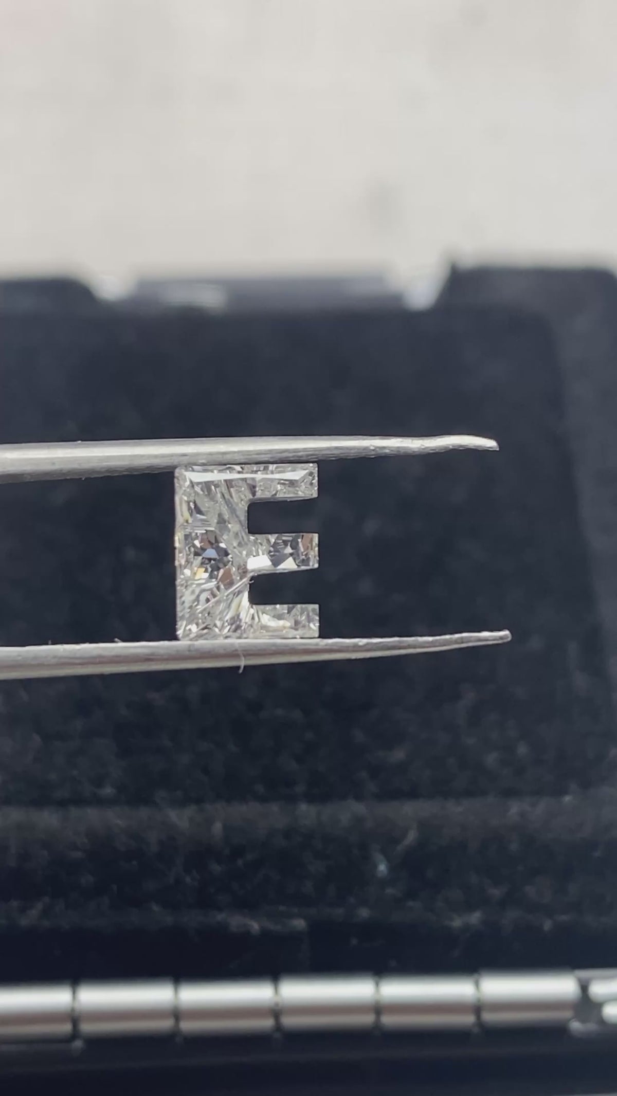 E SHAP DIAMOND