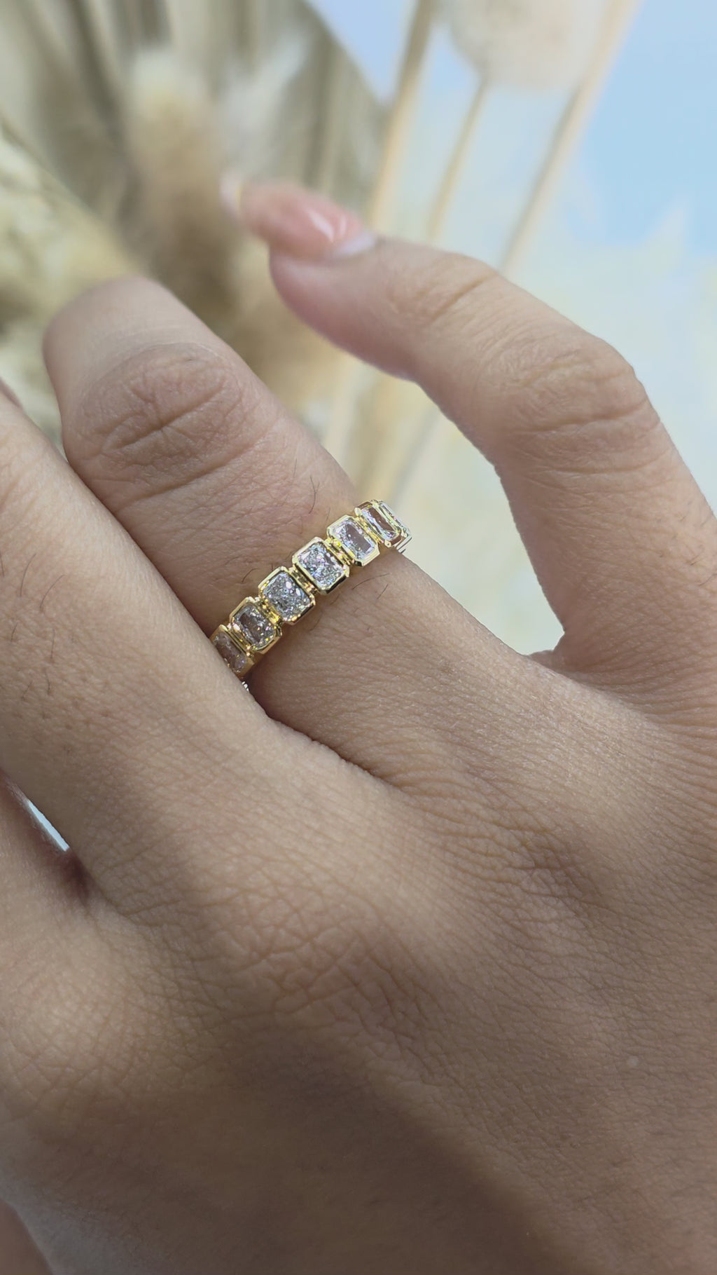 RADIANT DIAMOND BAND